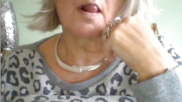 Lisa Ann tuo Jon Jons Focuksen takaisin