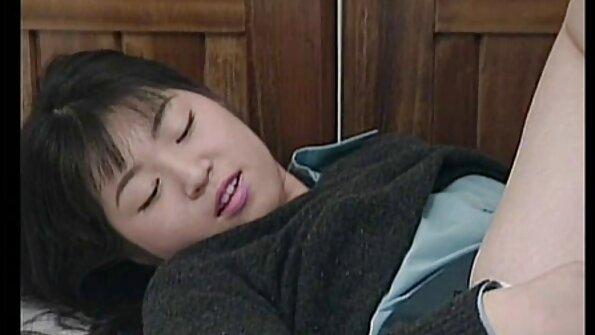 Jotain vastineeksi alaston malliksi