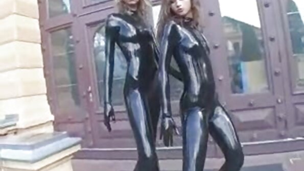 Lesbo pari näyttää ohjaaja mitä he saivat