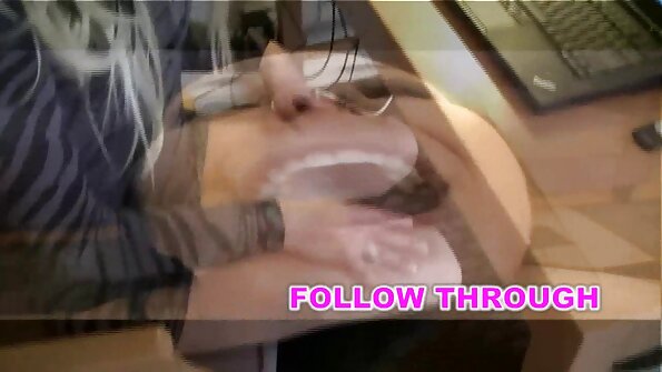 Slim brunette on vitun hänen suosikki professori