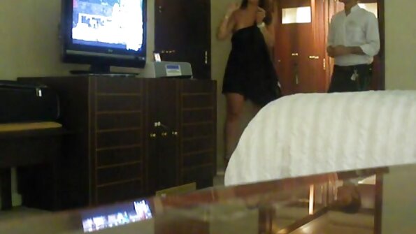 Täydellinen istuvuus teini Zaya Cassidy saa perseestä