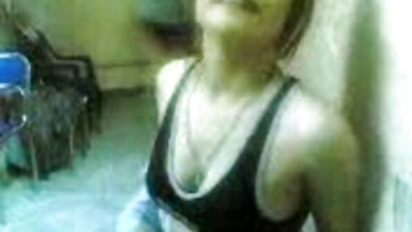 Vauva kiharat hiukset sai kurkku