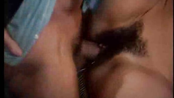 Kuuma tyttö pitää seksistä enemmän kuin harjoittelusta