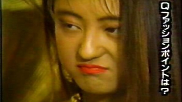 Anaali seksiä rakastava ruskeaverikkö sai perseestä kova