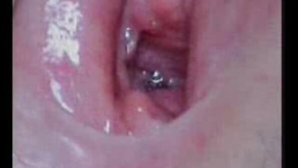 Mellanie Monroes kusipää kynsi kovaa