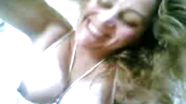 Valkoinen narttu syntymäpäivälahjaksi